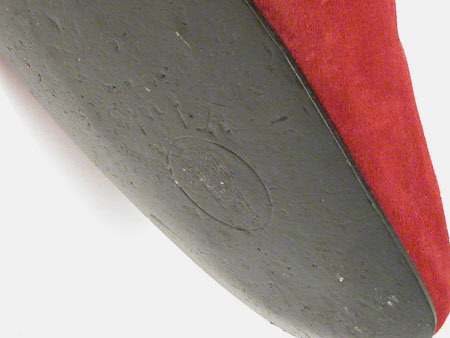 Lady's shoe