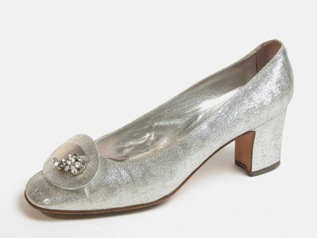 Lady's evening shoe
