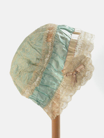 Boudoir cap