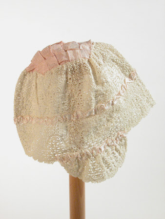 Boudoir cap