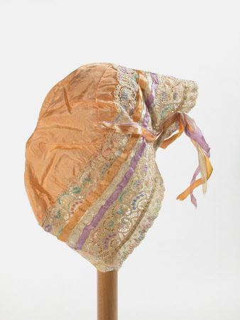 Boudoir cap
