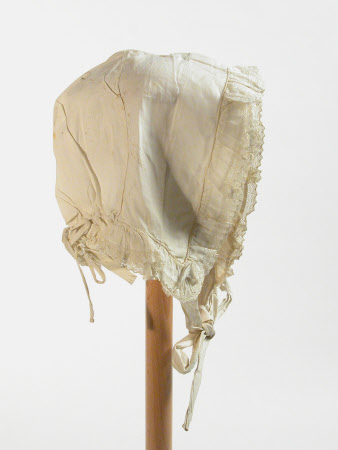Lady's bonnet