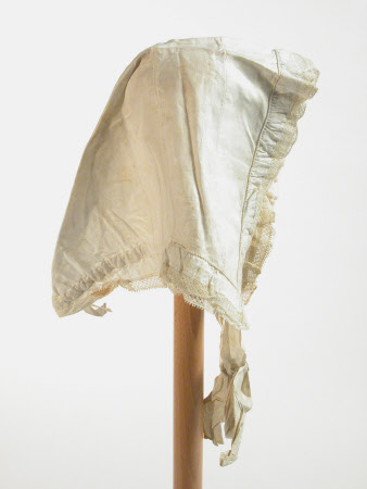 Lady's bonnet