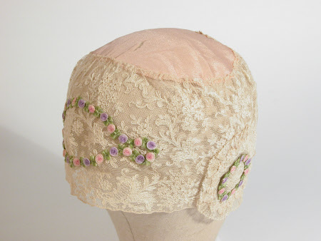 Boudoir cap