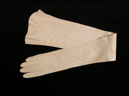 Killerton Fashion Collection © National Trust / Sophia Farley and Renée Harvey