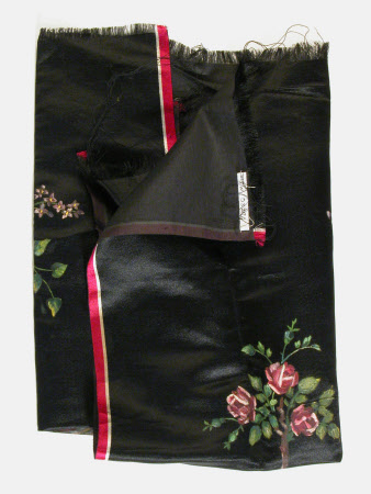 Silk piece