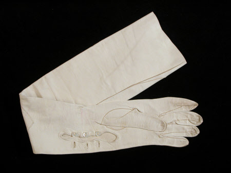 Killerton Fashion Collection © National Trust / Sophia Farley and Renée Harvey