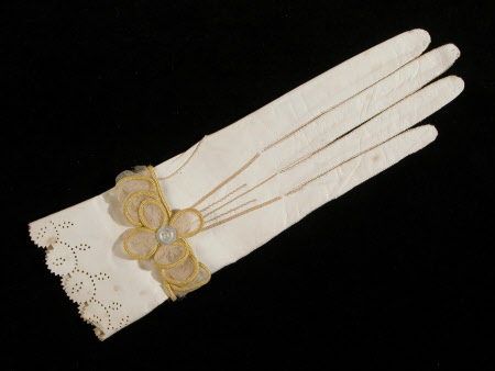 Killerton Fashion Collection © National Trust / Sophia Farley and Renée Harvey