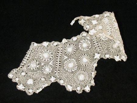 Lace piece