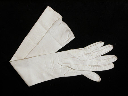 Killerton Fashion Collection © National Trust / Sophia Farley and Renée Harvey
