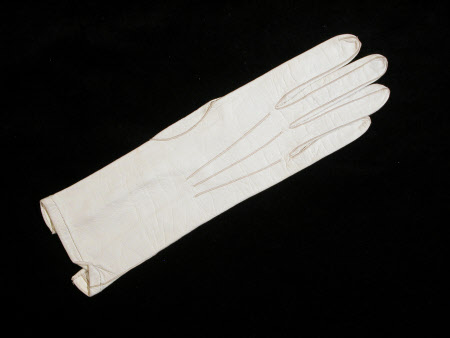 Glove