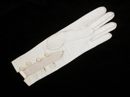 Killerton Fashion Collection © National Trust / Sophia Farley and Renée Harvey