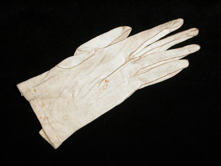 Killerton Fashion Collection © National Trust / Sophia Farley and Renée Harvey