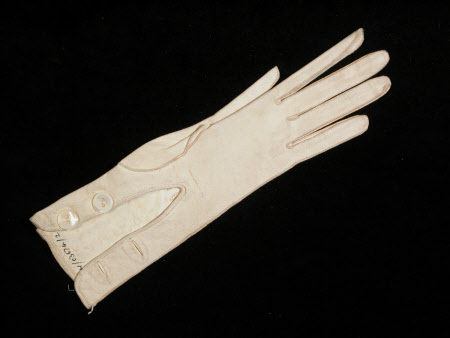 Glove