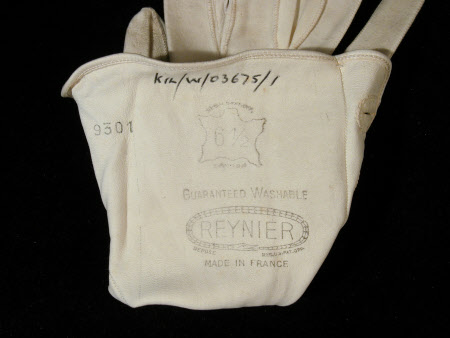 Killerton Fashion Collection © National Trust / Sophia Farley and Renée Harvey