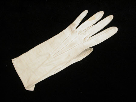 Killerton Fashion Collection © National Trust / Sophia Farley and Renée Harvey