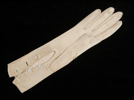 Killerton Fashion Collection © National Trust / Sophia Farley and Renée Harvey