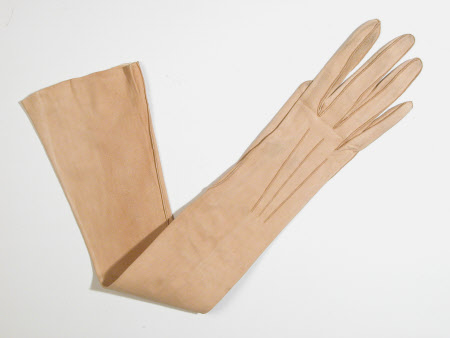 Killerton Fashion Collection © National Trust / Sophia Farley and Renée Harvey