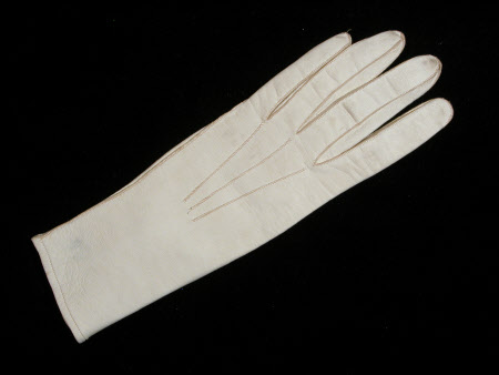 Killerton Fashion Collection © National Trust / Sophia Farley and Renée Harvey