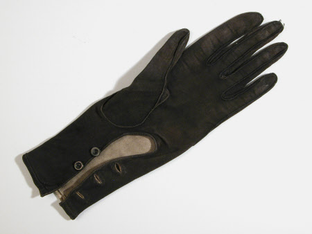 Killerton Fashion Collection © National Trust / Sophia Farley and Renée Harvey