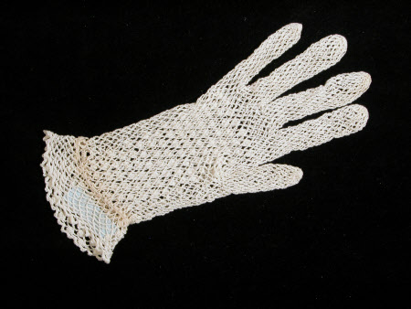 Glove