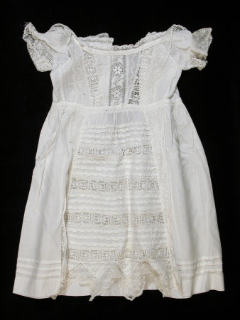 Killerton Fashion Collection © National Trust / Sophia Farley and Renée Harvey