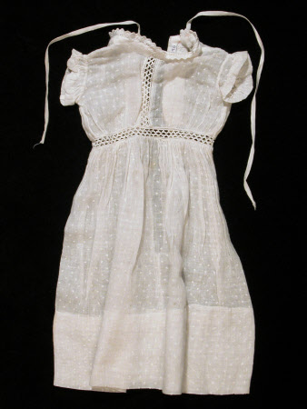 Killerton Fashion Collection © National Trust / Sophia Farley and Renée Harvey
