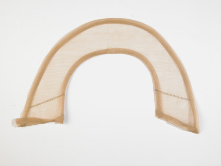 Maid's collar