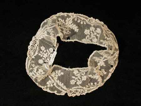 Needlepoint lace