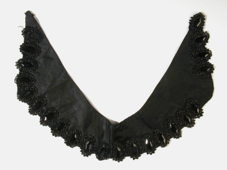 Collar