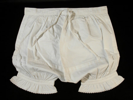Girl's drawers