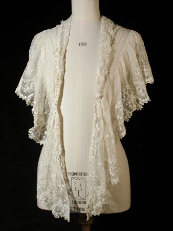 Killerton Fashion Collection © National Trust / Sophia Farley and Renée Harvey