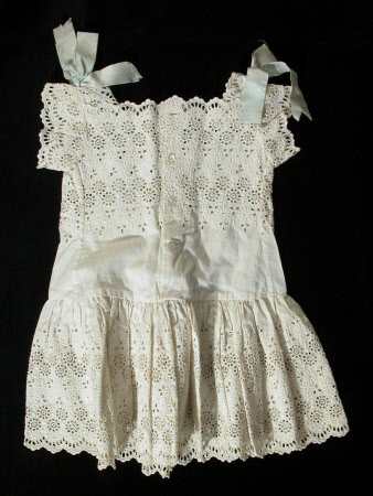 Killerton Fashion Collection © National Trust / Sophia Farley and Renée Harvey