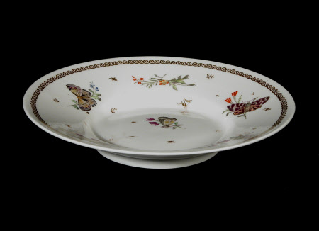 Teacup saucer