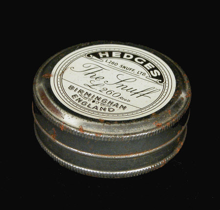 Snuff tin