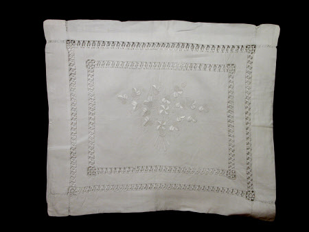 Handkerchief case