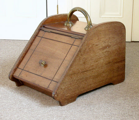 Coal scuttle