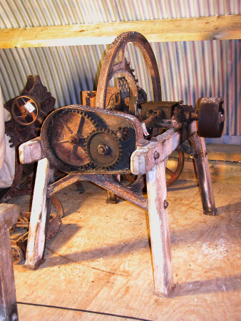 Chaff cutter