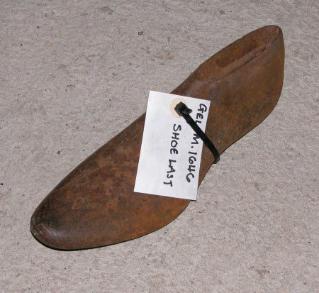 Shoe last
