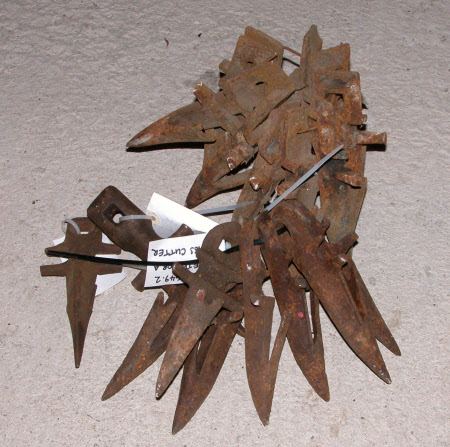 Cutter bar tooth