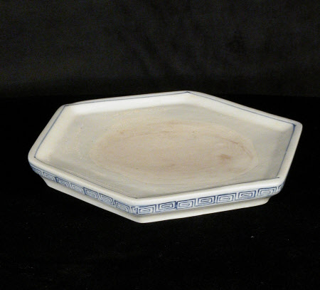 Jardiniere saucer