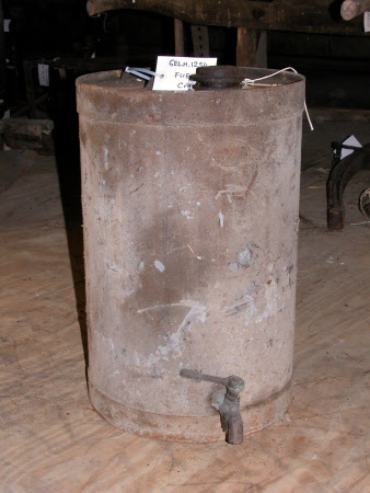 Fuel can