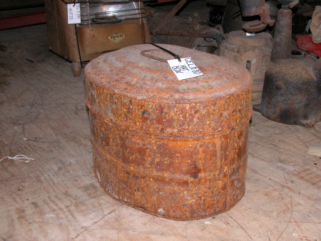 Hat box lid