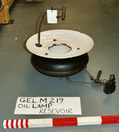 Oil lamp reservoir