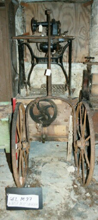 Petroleum vapour generator