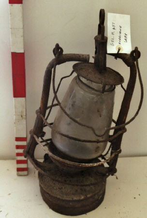 Hurricane lamp