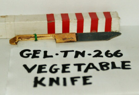 Vegetable knife