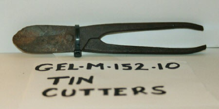 Tin cutter