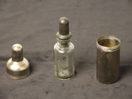 Ink bottle container