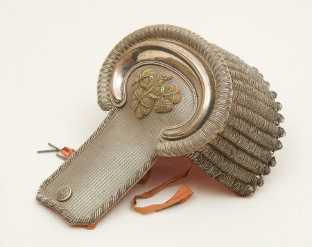 Uniform epaulette